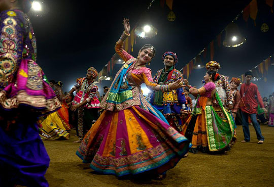 Vadodara Gujarat — Begin with Garba