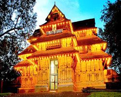 Vadakkunnathan Temple