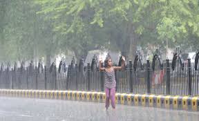 Rainy Monday in Delhi