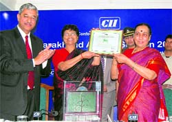 India\\\'s Harshwanti Bisht wins Hillary Mountain Legacy Medal
