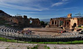 Monuments in Italy