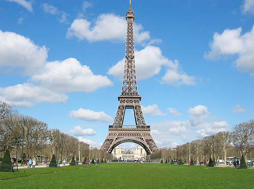 Sightseeing In Paris