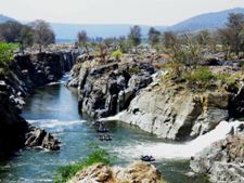 Hogenakkal fall Dharmapuri